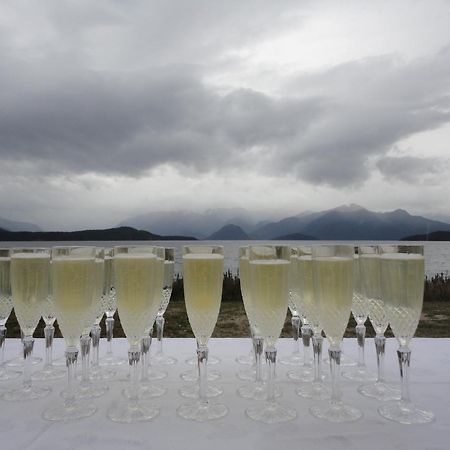 Te Anau Manapouri Lake Hotel Exterior foto