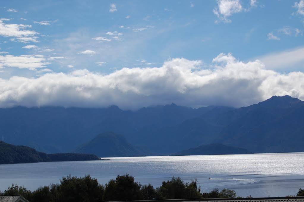 Te Anau Manapouri Lake Hotel Exterior foto
