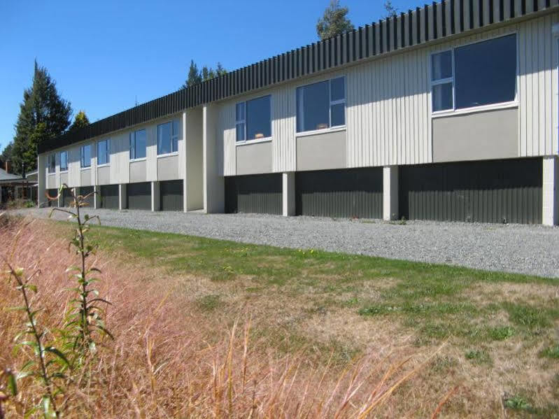 Te Anau Manapouri Lake Hotel Exterior foto