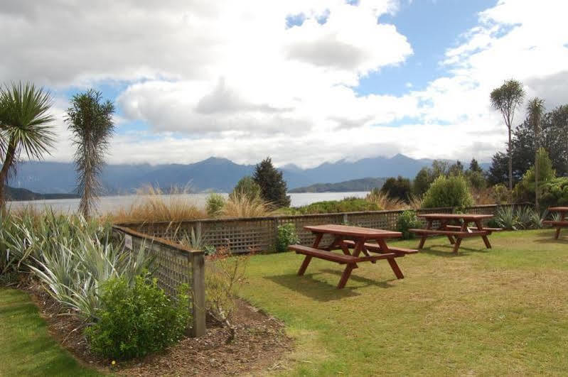 Te Anau Manapouri Lake Hotel Exterior foto